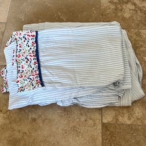 Pioneer woman 300 thread count king size sheet set.